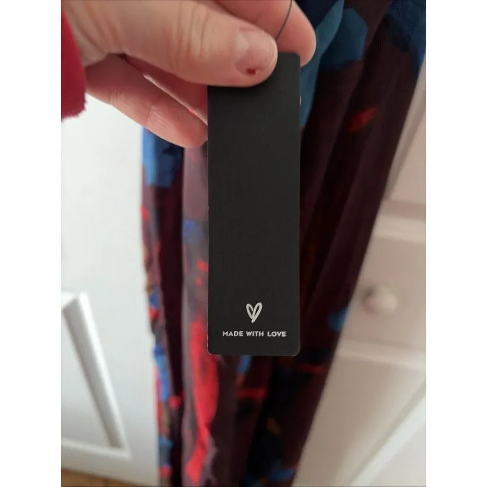 Lulu's Solayne Multi Abstract Strappy Halter Maxi Dress New With Tags Size Small - Picture 8 of 8